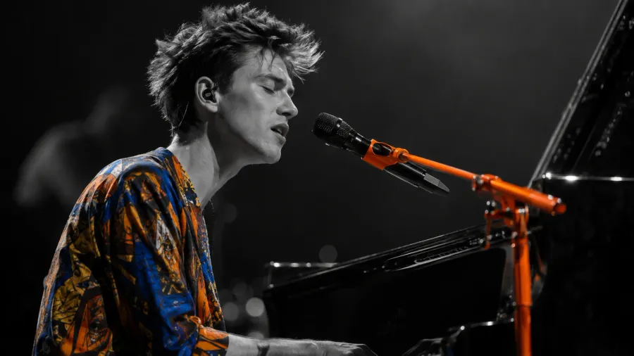 Jacob Collier: Tài năng âm nhạc và những cống hiến cho cộng đồng